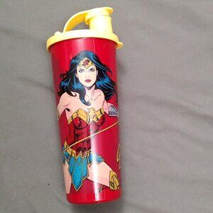 TUPPERWARE, drink tumbler, Wonder Woman
